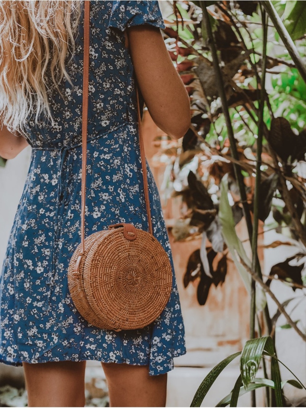 Woven Round Straw Crossbody Bag with Brown Trim - Picture 8 of 8